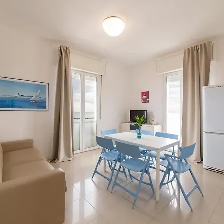 Sun Aparthotel 3*